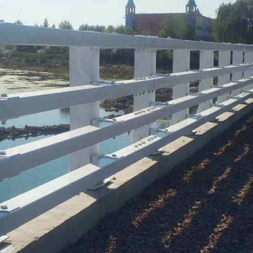 桥梁护栏厂家的护栏表面处理工艺